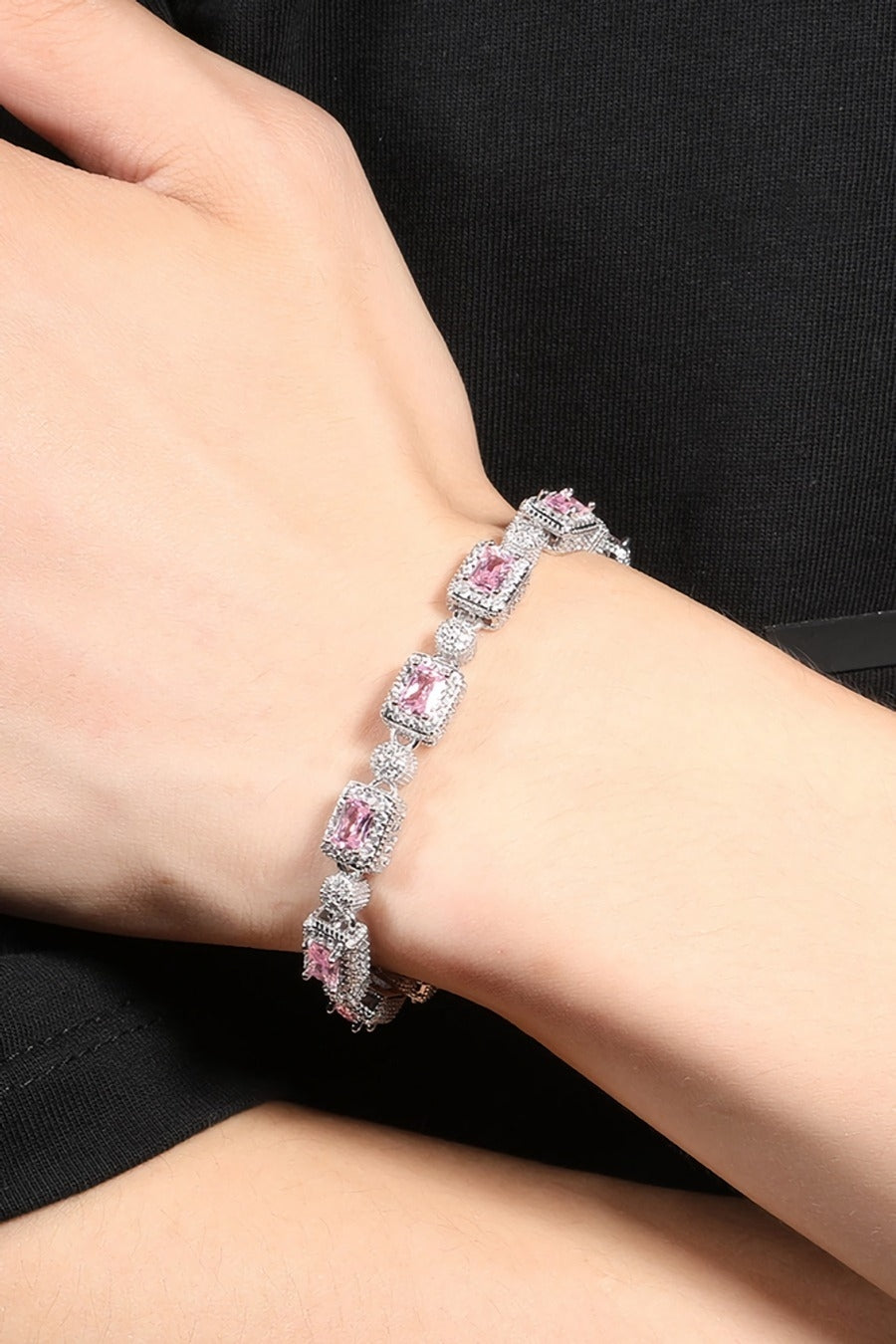 Sparkling rhinestones bracelet