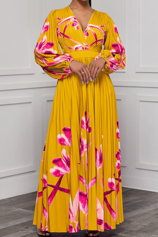 Floral Elegance Plus-Size Maxi Dress"